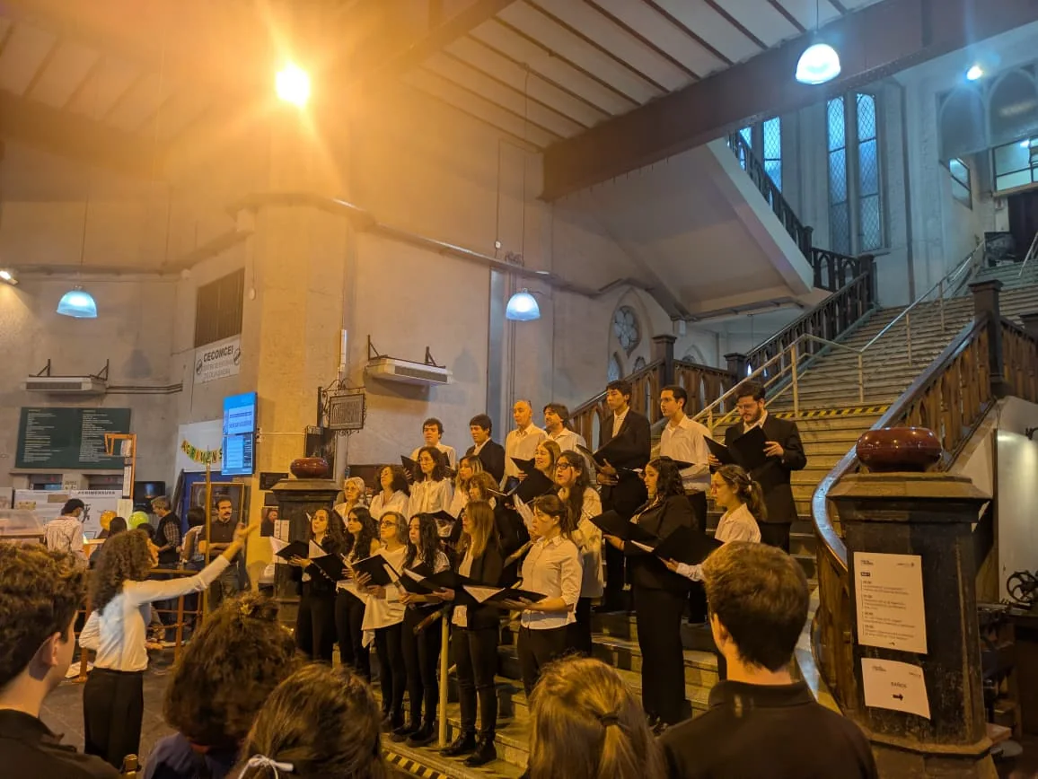 Una presentación especial en la sede Las Heras.